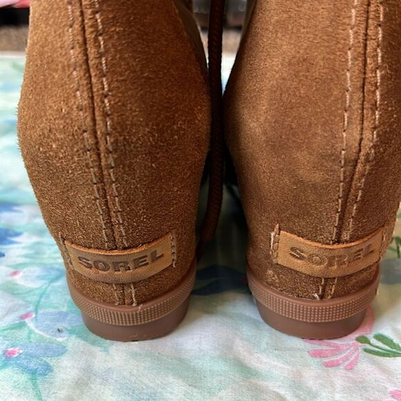 Sorel Joan of Arctic Wedge II Sherpa Tie Boots - 8 Camel - Picture 9 of 16
